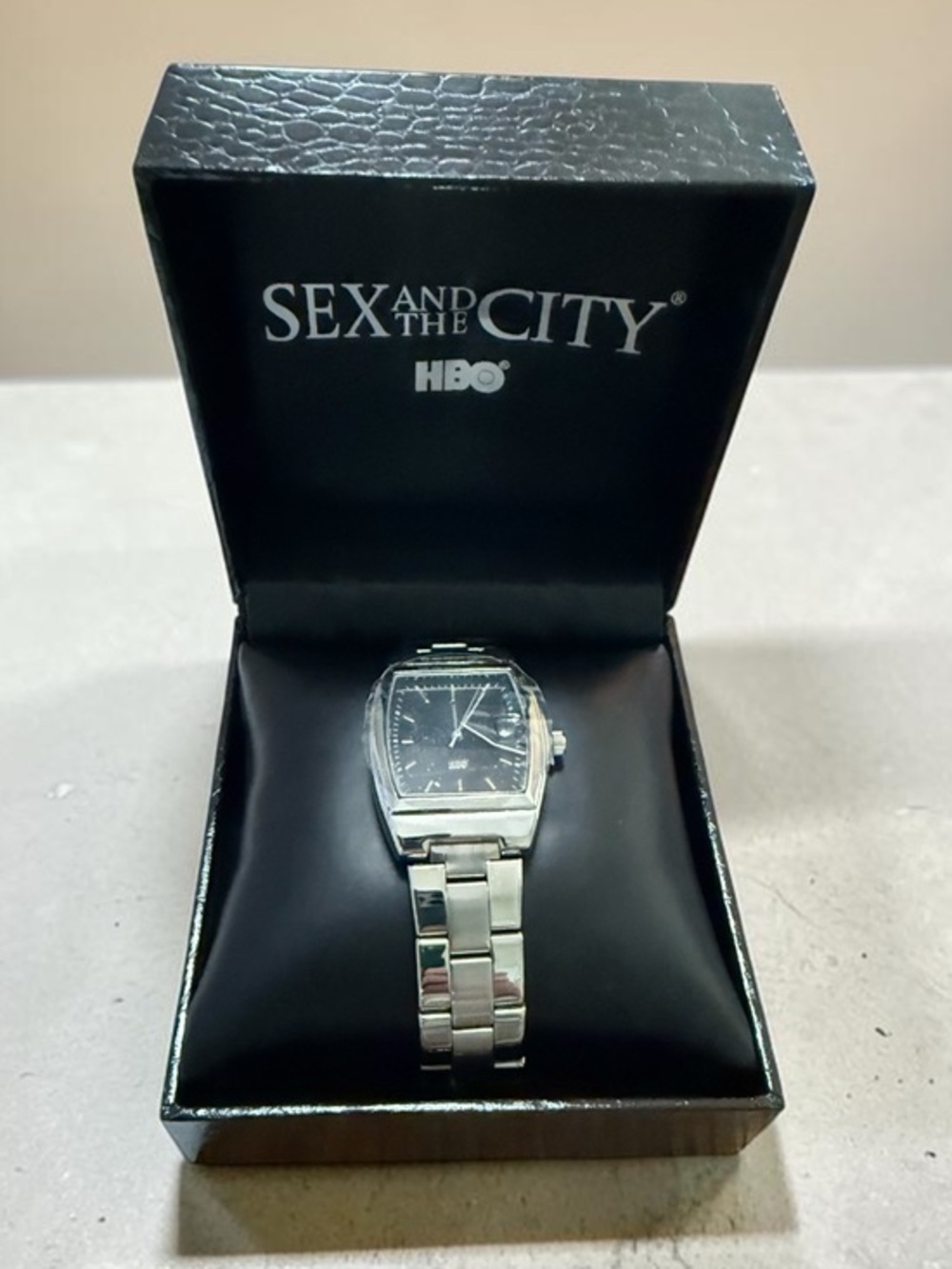 🫶🏻 Sex and the City HBO Promo Silver Men’s Watch